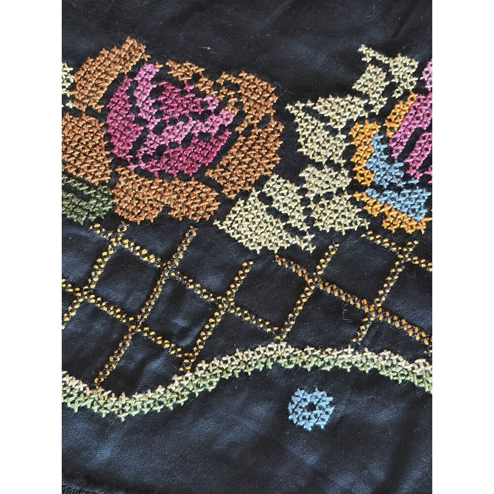 Vtg. Black Satin Multicolor Embroidered Flowers Fringe Tablecloth Round 35” Boho - Picture 6 of 14